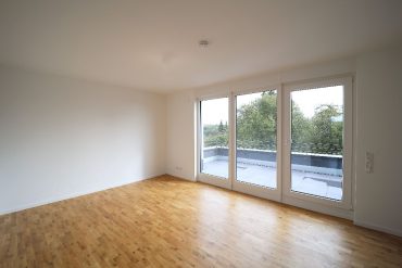 JA, zum Neubau-Einfamilienhaus mit Sonnenterrasse und Garten Montanushof in Solingen-Aufderhöhe – Bild: 12494