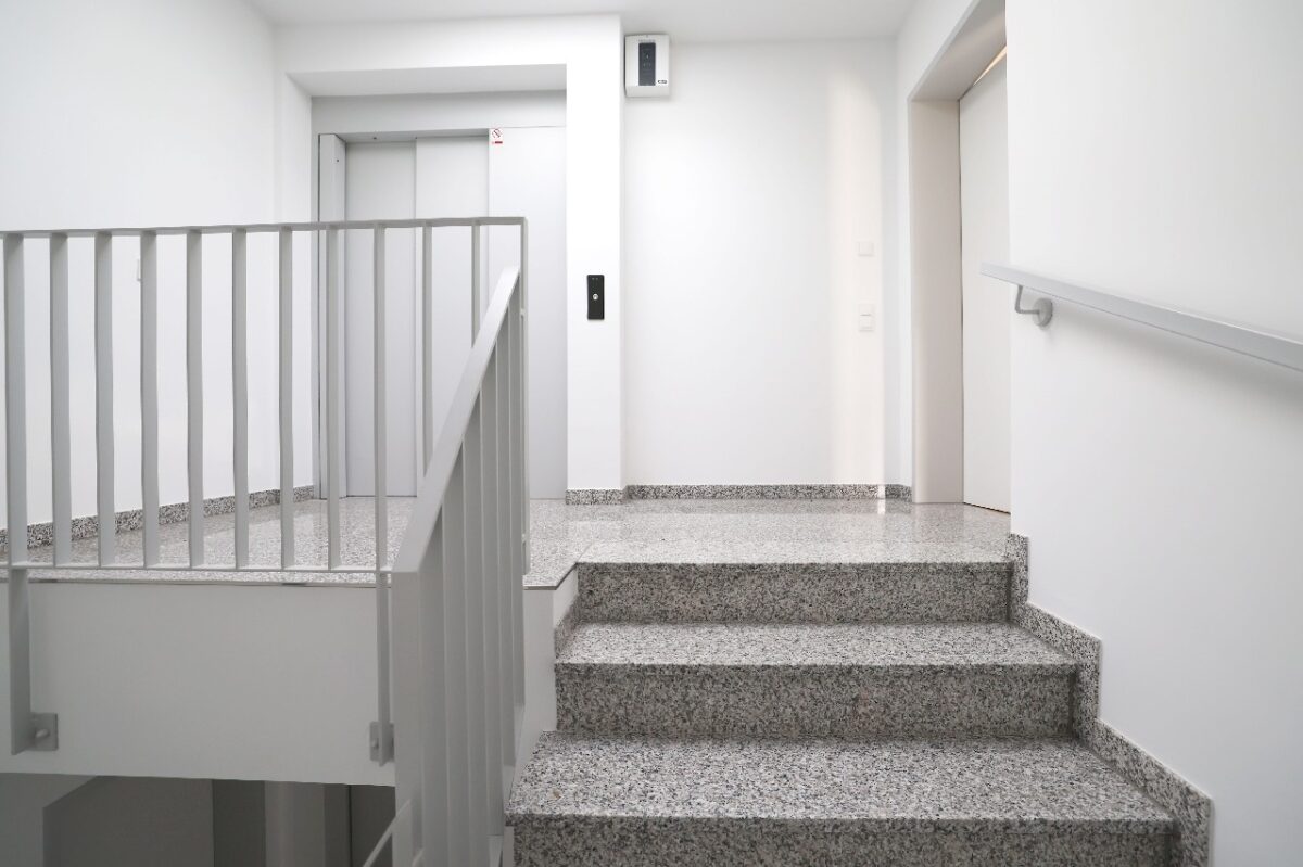 Neubauerstbezug! Penthouse mit Dachterrassen und Stellplatz in der Solinger-Südstadt! – Bild: 24034