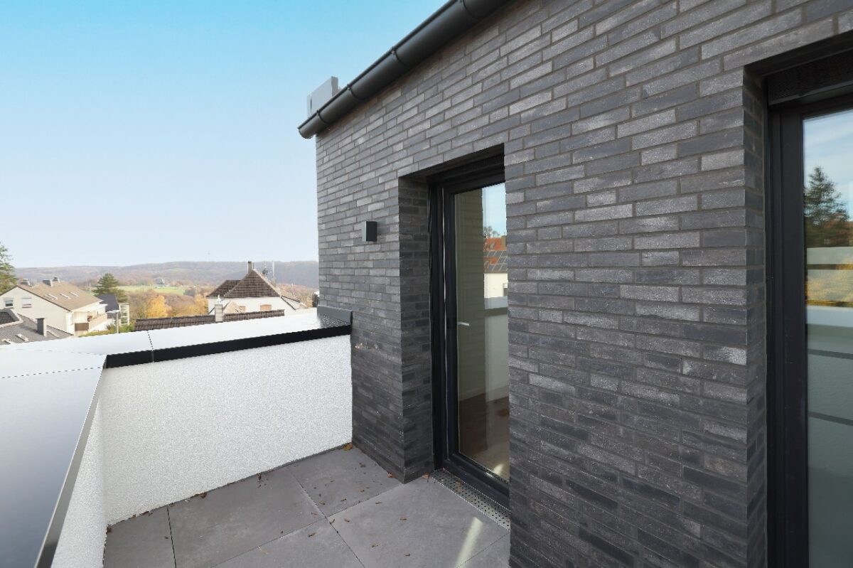 Neubauerstbezug! Penthouse mit Dachterrassen und Stellplatz in der Solinger-Südstadt! – Bild: 24045