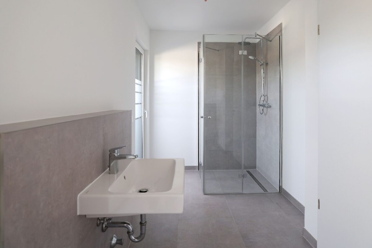 Neubauerstbezug! Penthouse mit Dachterrassen und Stellplatz in der Solinger-Südstadt! – Bild: 24047