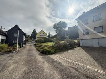 JA, zum attraktiven Baugrundstück in ruhiger Lage von Solingen-Widdert! – Bild: 24121