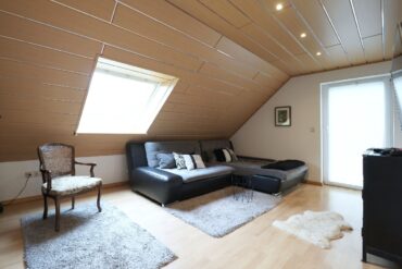 JA, zum neuwertigen Einfamilienhaus mit Einlieger/ Büro, Garage und Carport in Solingen-Ohligs! – Bild: 24149