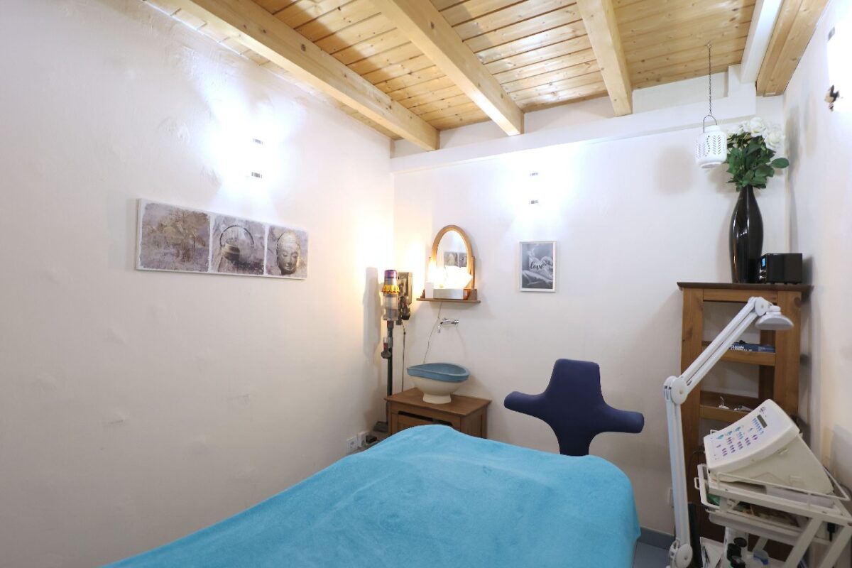 JA, zum neuwertigen Einfamilienhaus mit Einlieger/ Büro, Garage und Carport in Solingen-Ohligs! – Bild: 24162