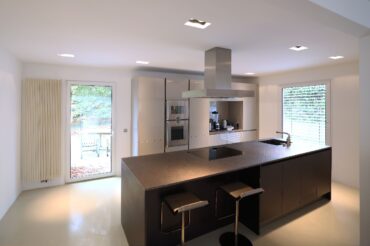 JA, zur Penthouse-Alternative mit Garage, Außenstellplätzen und Garten … OHNE Käuferprovision! – Bild: 24087