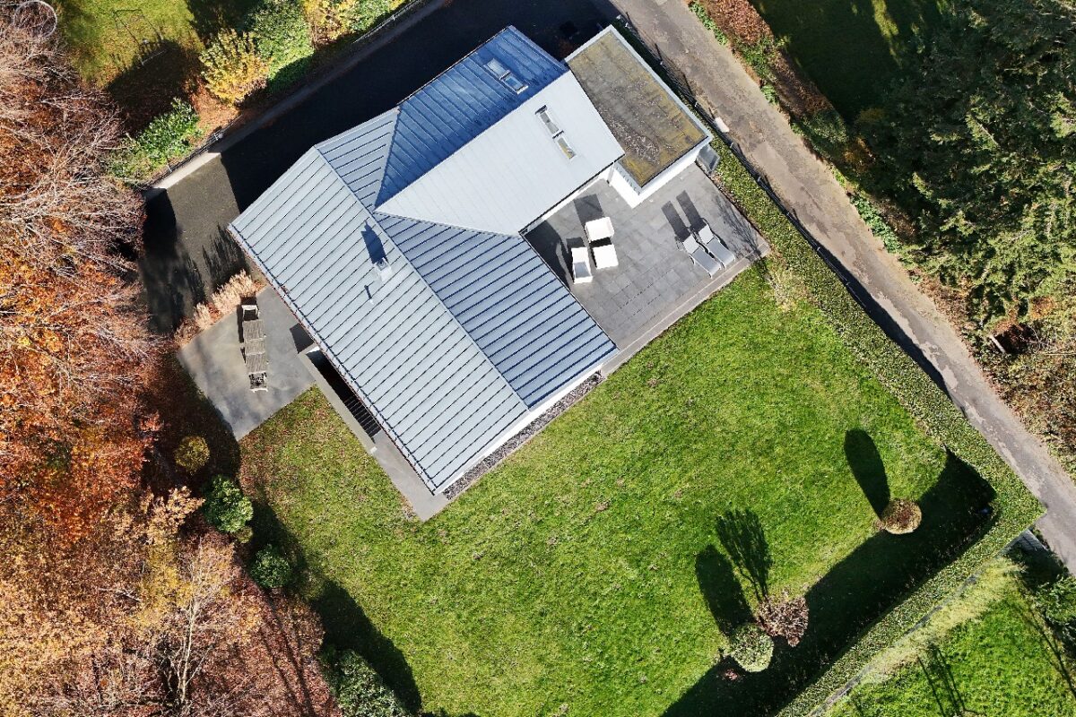 JA, zur Penthouse-Alternative mit Garage, Außenstellplätzen und Garten … OHNE Käuferprovision! – Bild: 24071