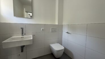 JA, zur voll modernisierten Bürofläche in zentraler Lage von Solingen-Ohligs – Bild: 24453