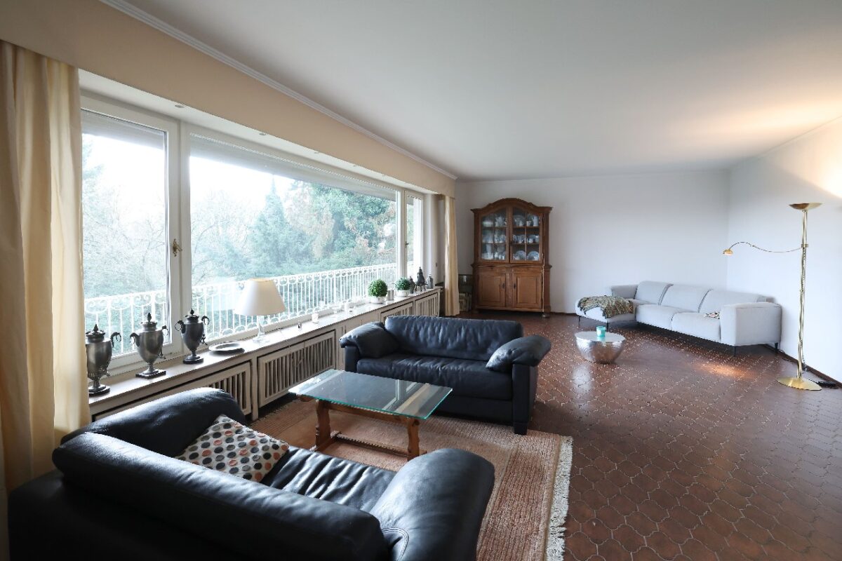 JA, zum modernisierungsbedürftigen Ein-/ Zweifamilienhaus in TOP-Lage – ohne Käuferprovision! – Bild: 24301