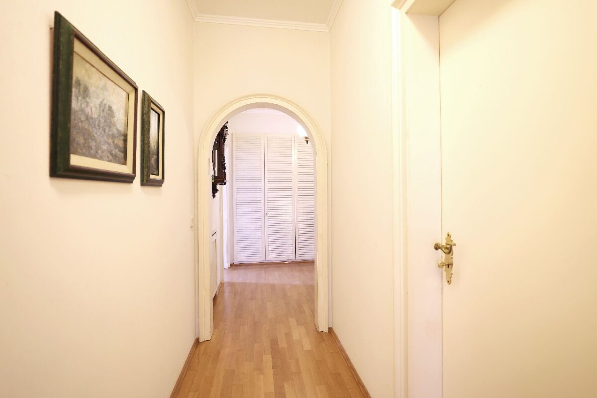 JA, zum modernisierungsbedürftigen Ein-/ Zweifamilienhaus in TOP-Lage – ohne Käuferprovision! – Bild: 24306