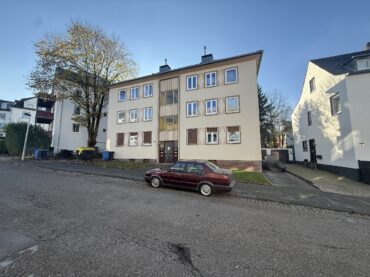 JA, zum voll vermieteten 6-Familienhaus mit Garagen in bevorzugter Lage der Solinger-Südstadt! – Bild: 24168