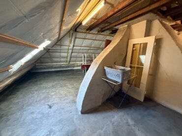 JA, zum voll vermieteten 6-Familienhaus mit Garagen in bevorzugter Lage der Solinger-Südstadt! – Bild: 24191