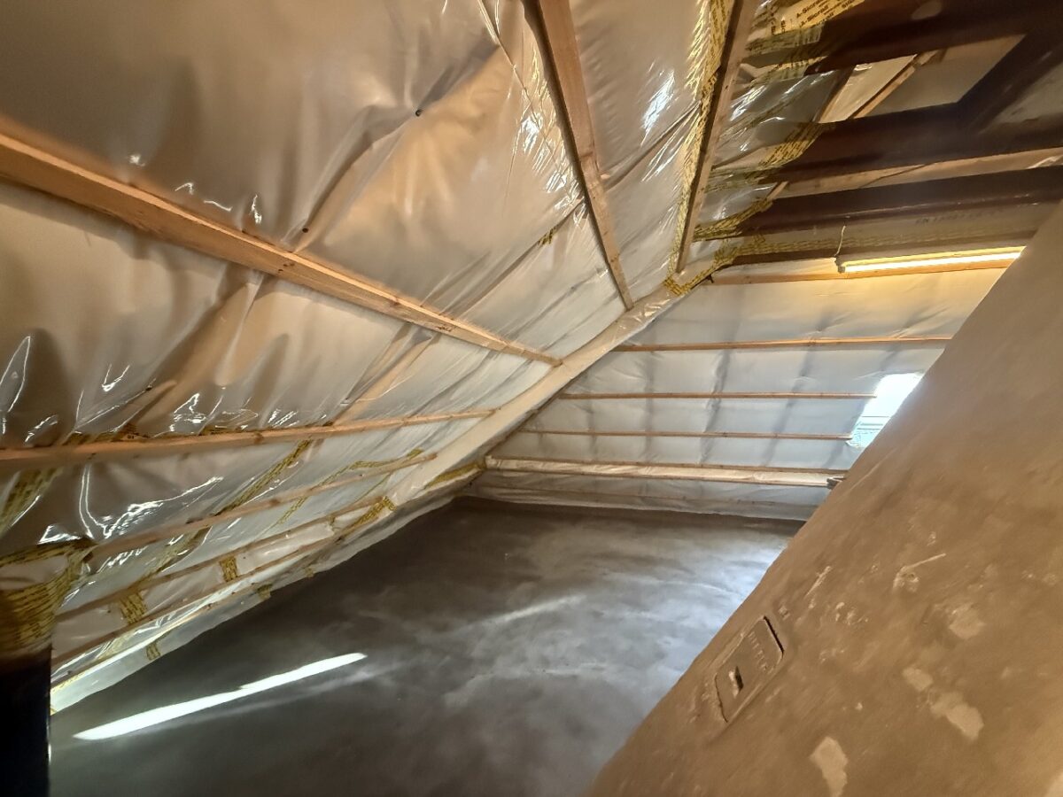 JA, zum voll vermieteten 6-Familienhaus mit Garagen in bevorzugter Lage der Solinger-Südstadt! – Bild: 24192