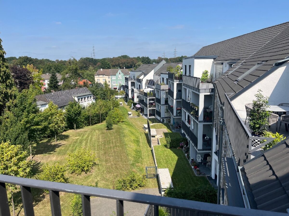 JA, zur 2-Zimmer-Seniorenmietwohnung mit Balkon, Einbauküche und TG-Stellplatz in Solingen-Ohligs! – Bild: 24229