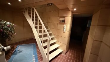 JA, zur Gewerbeliegenschaft mit Lagerhalle, Betriebsgebäude und zwei Wohnhäusern in Solingen-Wald – Bild: 24372