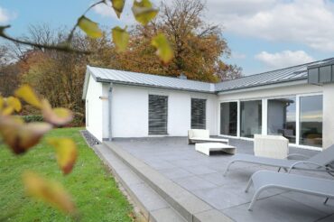 JA, zur Penthouse-Alternative mit Garage, Außenstellplätzen und Garten … OHNE Käuferprovision! – Bild: 24531