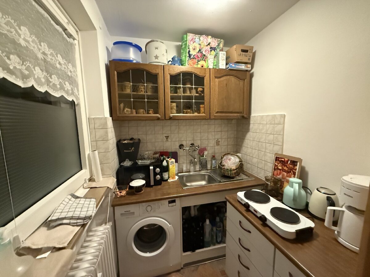 JA, zum großen Wohnhaus mit Balkonen, Garagen und Stellplätzen in begehrter Lage von Solingen-Ohligs – Bild: 24713