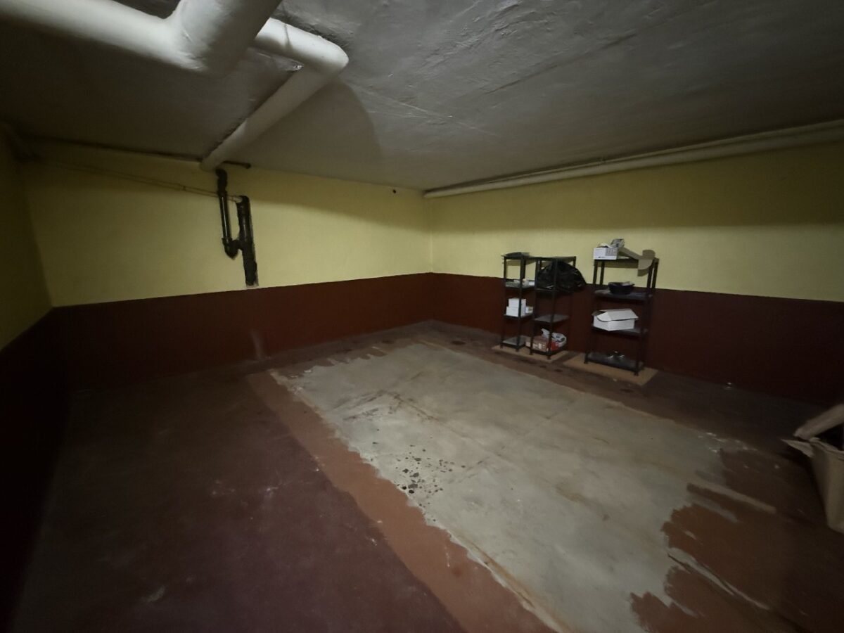 JA, zum großen Wohnhaus mit Balkonen, Garagen und Stellplätzen in begehrter Lage von Solingen-Ohligs – Bild: 24721