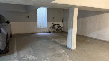 JA, zur gepflegten Dachgeschoss-Wohnung mit Einbauküche, sonnigem Balkon  und  Weitblick in Leichlingen – Bild: 24472