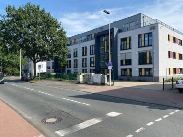 JA, zur neuwertigen 3-Zimmer-Mietwohnung mit Sonnenbalkon und TG-Stellplatz in Solingen-Aufderhöhe! – Bild: 24512