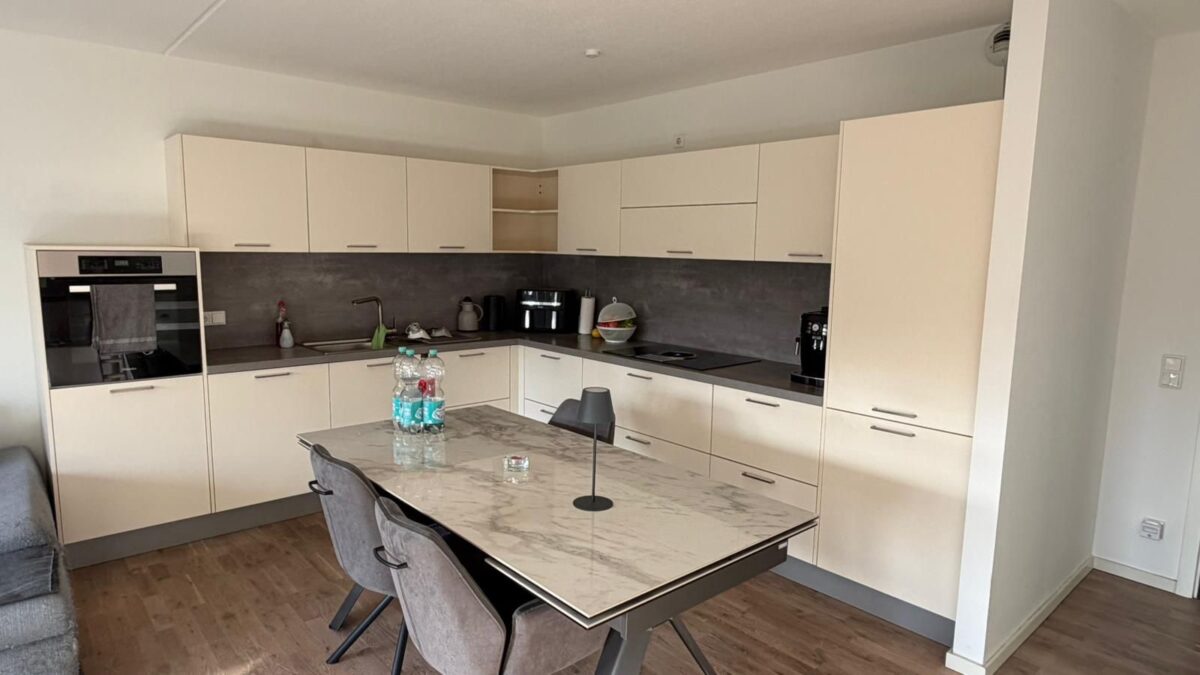 JA, zur neuwertigen 3-Zimmer-Mietwohnung mit Sonnenbalkon und TG-Stellplatz in Solingen-Aufderhöhe! – Bild: 24518