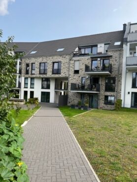 JA, zur modernen 2-Zimmer-Wohnung in der Seniorenwohnanlage Ellerhof in Solingen-Ohligs! – Bild: 24745