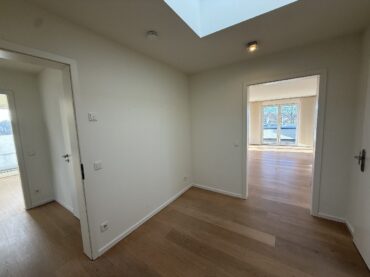 JA, zur exklusiven Penthousewohnung mit großer Dachterrasse und 2 TG-Stellplätzen in Solingen-Ohligs – Bild: 24787