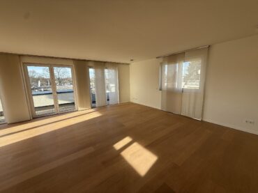 JA, zur exklusiven Penthousewohnung mit großer Dachterrasse und 2 TG-Stellplätzen in Solingen-Ohligs – Bild: 24788