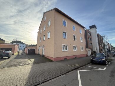 JA, zur modernisierten Mietwohnung mit Sonnenbalkon in Solingen-Gräfrath! – Bild: 24902