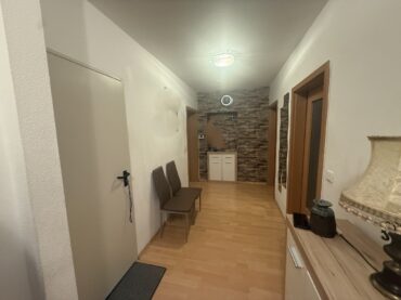 JA, zum 4-Familienhaus mit Garagen in zentraler Lage von Solingen-Ohligs! – Bild: 25052