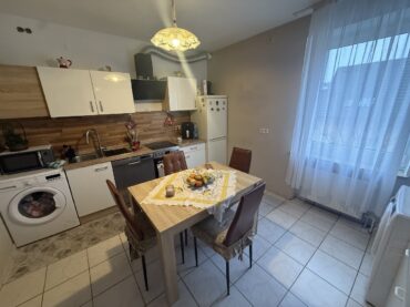 JA, zum 4-Familienhaus mit Garagen in zentraler Lage von Solingen-Ohligs! – Bild: 25058