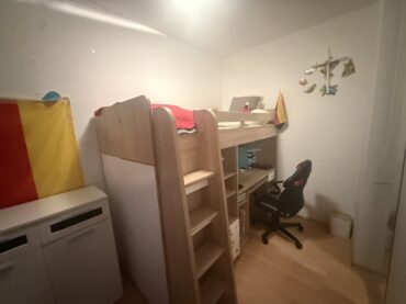 JA, zum 4-Familienhaus mit Garagen in zentraler Lage von Solingen-Ohligs! – Bild: 25061