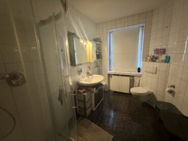 JA, zum 4-Familienhaus mit Garagen in zentraler Lage von Solingen-Ohligs! – Bild: 25063