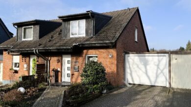 JA, zur modernisierten Mietwohnung mit Sonnenbalkon in Solingen-Gräfrath! – Bild: 24766