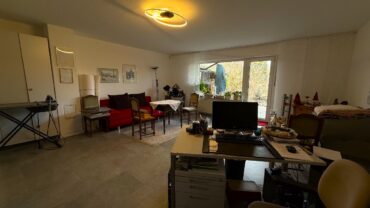 JA, zur ruhig gelegenen Doppelhaushälfte mit Garage, großer Terrasse und Garten in Solingen-Gräfrath – Bild: 24819