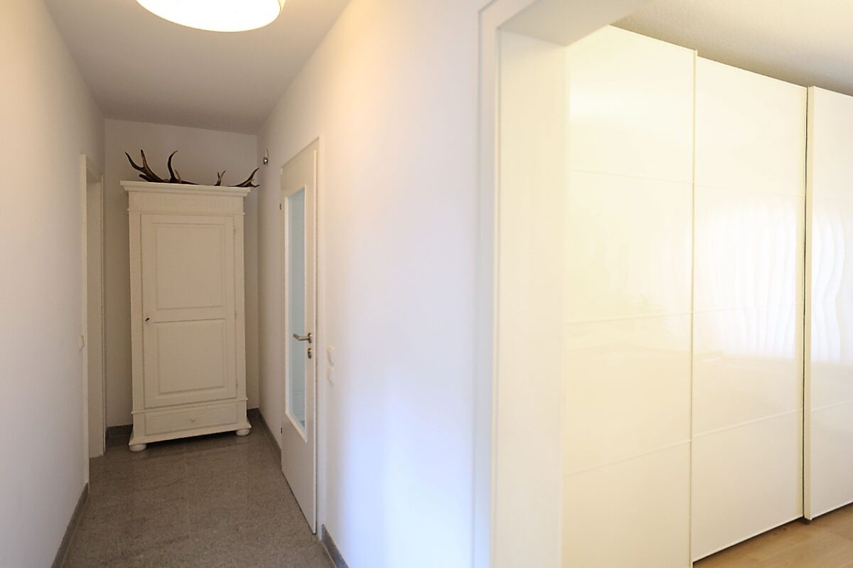 JA, zum TOP-gepflegten Ein-/ Zweifamilienhaus mit Doppelgarage und Garten in Solingen-Merscheid! – Bild: 24880