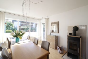 JA, zum TOP-gepflegten Ein-/ Zweifamilienhaus mit Doppelgarage und Garten in Solingen-Merscheid! – Bild: 24869