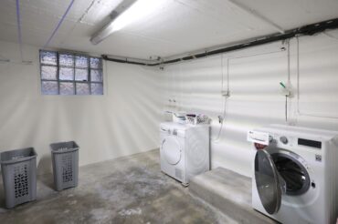 JA, zum TOP-gepflegten Ein-/ Zweifamilienhaus mit Doppelgarage und Garten in Solingen-Merscheid! – Bild: 24890