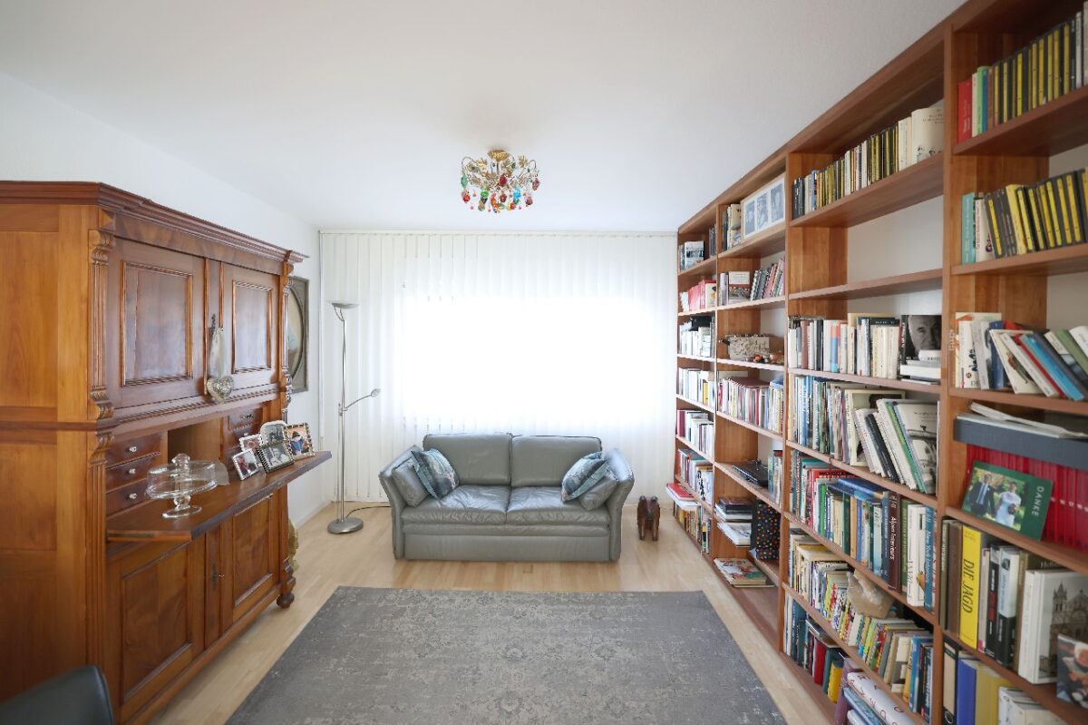 JA, zum TOP-gepflegten Ein-/ Zweifamilienhaus mit Doppelgarage und Garten in Solingen-Merscheid! – Bild: 24871