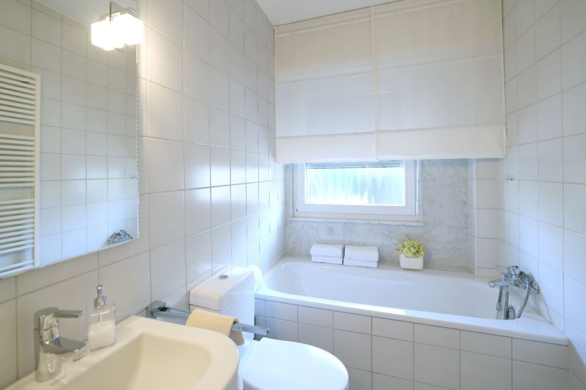 JA, zum TOP-gepflegten Ein-/ Zweifamilienhaus mit Doppelgarage und Garten in Solingen-Merscheid! – Bild: 24872