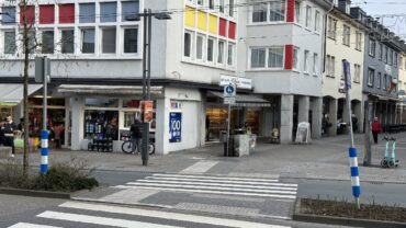 JA, zum zentral gelegenen Ladenlokal in der Solinger Innenstadt! – Bild: 24849