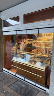 JA, zum zentral gelegenen Ladenlokal in der Solinger Innenstadt! – Bild: 24851