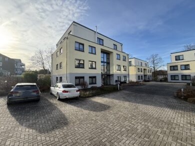 JA, zur soliden 3-Zimmer-Eigentumswohnung mit Sonnenloggia in zentraler Lage von Solingen-Wald – Bild: 24490