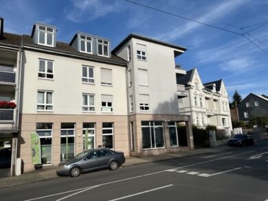 JA, zur soliden 3-Zimmer-Eigentumswohnung mit Sonnenloggia in zentraler Lage von Solingen-Wald – Bild: 25512