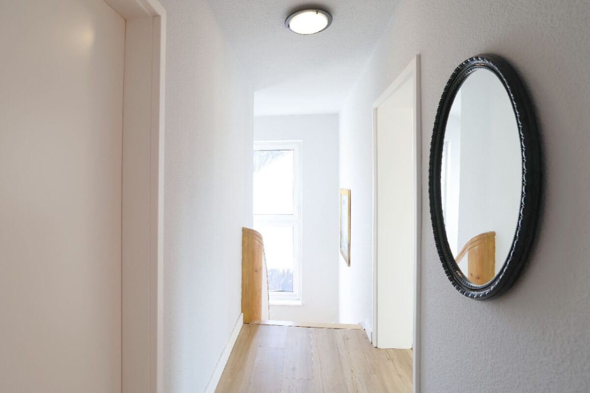 JA, zum modernisierten Einfamilienhaus mit Garage, Carport und großem Garten an der Stadtgrenze Haan – Bild: 25558