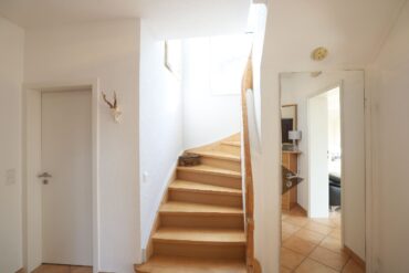 JA, zum modernisierten Einfamilienhaus mit Garage, Carport und großem Garten an der Stadtgrenze Haan – Bild: 25539