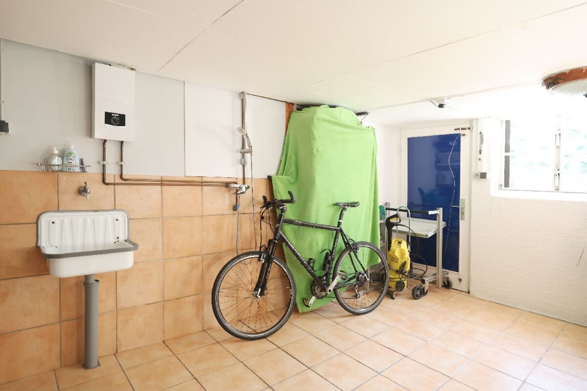 JA, zum modernisierten Einfamilienhaus mit Garage, Carport und großem Garten an der Stadtgrenze Haan – Bild: 25563