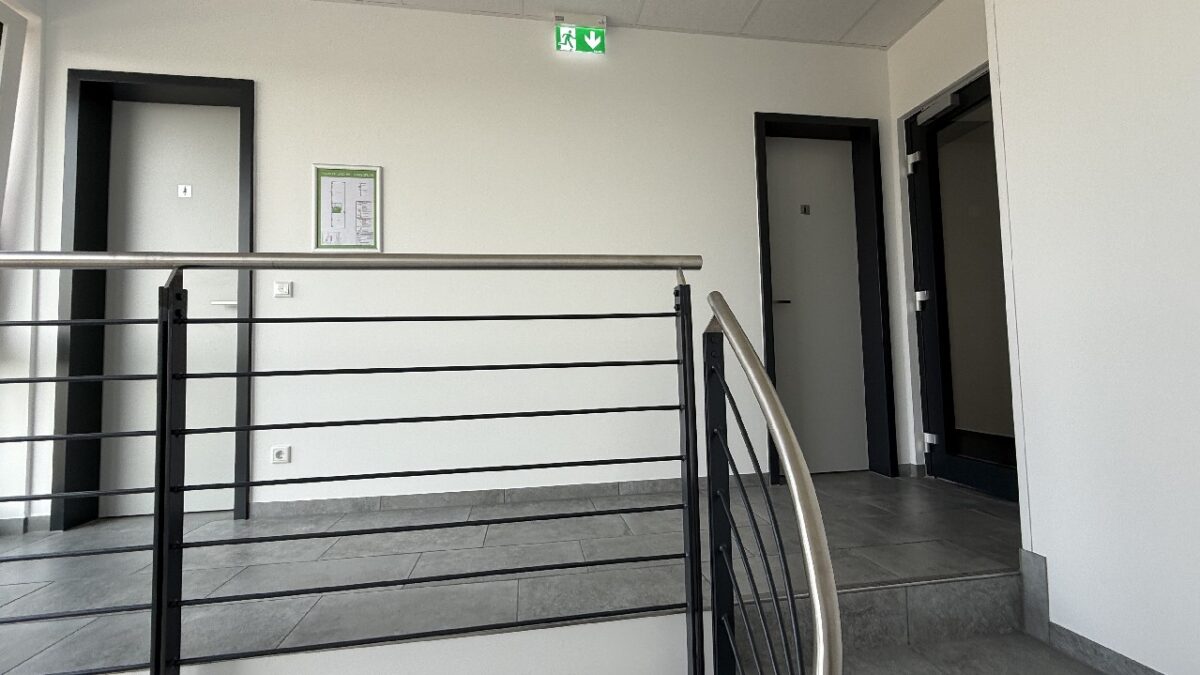 Ja, zum neuwertigen Großraumbüro im Technologiepark Haan! – Bild: 25507