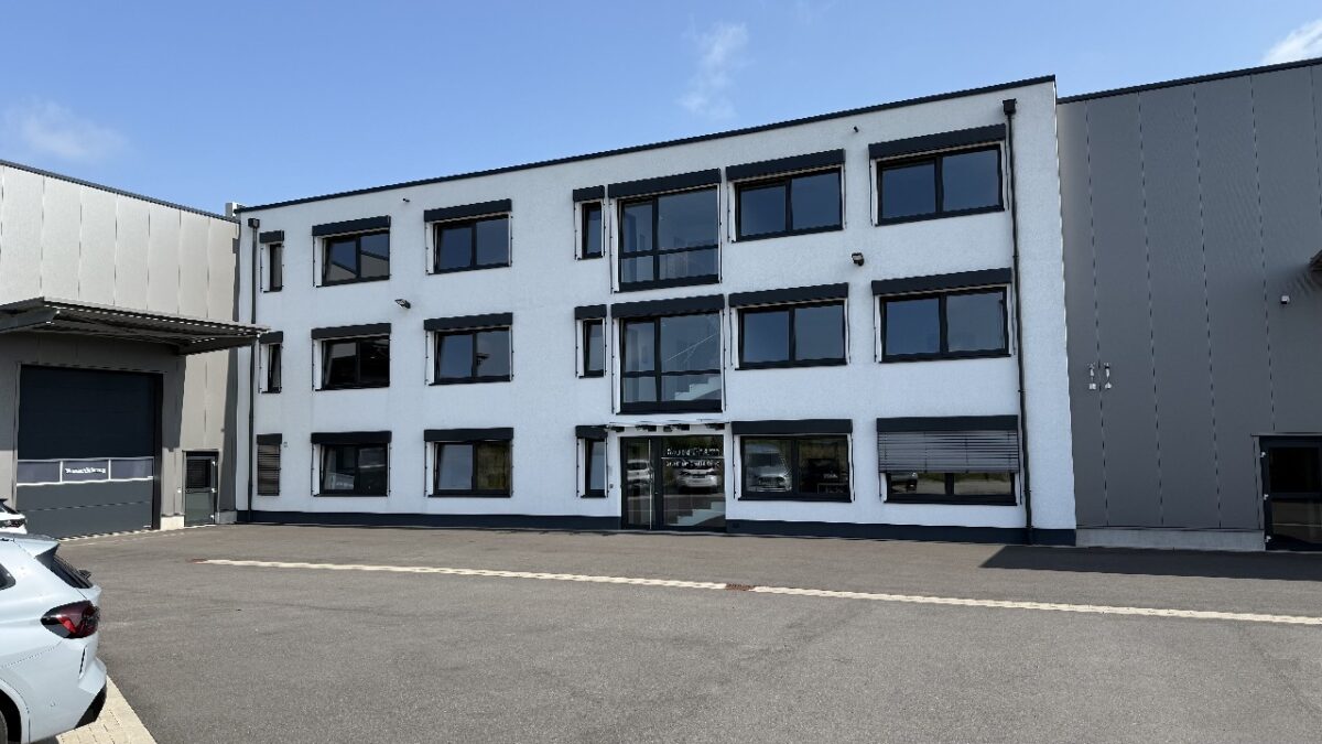 Ja, zum neuwertigen Großraumbüro im Technologiepark Haan! – Bild: 25509