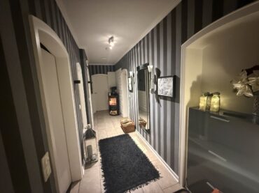 JA, zu den drei TOP-gepflegten Mehrfamilienhäusern mit Garage und Stellplätzen in Solingen-Gräfrath! – Bild: 25706