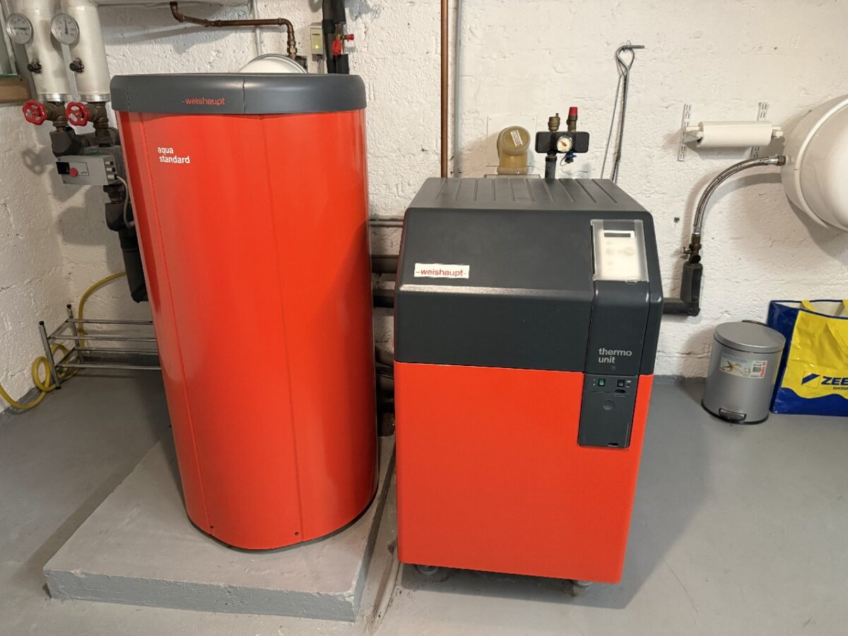 JA, zum Einfamilienhaus mit Einliegerwohnung, großem Garten und Garage Nähe Klinikum! – Bild: 25645