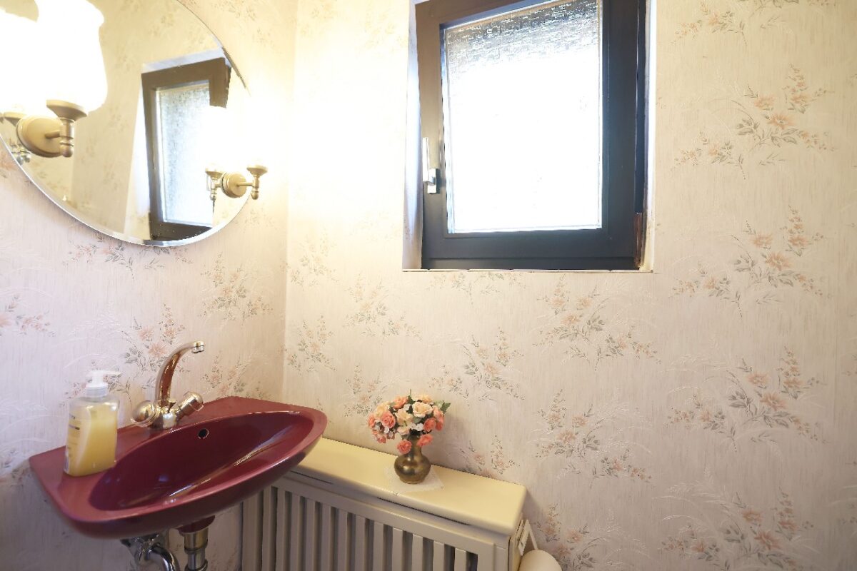 JA, zum freistehenden Einfamilienhaus mit Garage und Garten in ruhiger Lage von Solingen-Katternberg – Bild: 25657